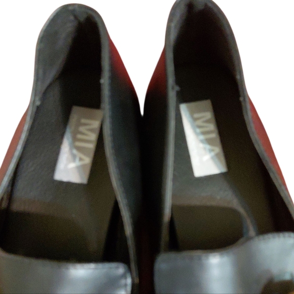 MIA Black Horse Bit Loafer Wonen's Black Square Toe Flat Size 9.58 - Picture 10 of 10